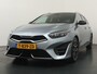 Kia Ceed Sportswagon 1.5 T-GDi GT-Line AUTOMAAT - Automatische Achterklep - Schuif/kantel dak - Navigatie - Keyless entry - Apple Carplay/Android Auto - Adaptive cruise control - Achteruitrij camera - Stoel/Stuur verwarming - Fabrieksgarantie t/m 20-10-2023