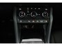 Skoda Karoq 1.0 TSI Business Edition Rijklaarprijs! Trekhaak!