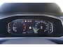 Volkswagen T-Roc 1.0 TSI 110pk Style | Achteruitrijcamera | Navigatie | Trekhaak