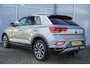 Volkswagen T-Roc 1.0 TSI 110pk Style | Achteruitrijcamera | Navigatie | Trekhaak