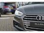 Audi A5 Sportback 40 TFSI Sport S-line Edition | Afneembare trekhaak | Climate Control | Adaptieve cruise control | Parkeercamera | Apple CarPlay | Extra getint glas | Afgevlakt stuurwiel | 3 x S-Line |