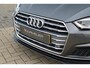 Audi A5 Sportback 40 TFSI Sport S-line Edition | Afneembare trekhaak | Climate Control | Adaptieve cruise control | Parkeercamera | Apple CarPlay | Extra getint glas | Afgevlakt stuurwiel | 3 x S-Line |