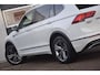 Volkswagen Tiguan Allspace 1.5 TSI Highline Business R LEDEREN BEKLEDING/PANORAMADAK/VERWARMDE VOORSTOELEN