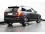 Volvo XC90 2.0 T8 Recharge AWD Ultimate Dark | Trekhaak | HUD | Bowers en Wilkins | Luchtvering | Stoelventilatie Massage | 22 inch LM | Panoramadak |
