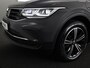 Volkswagen Tiguan 1.4 TSI eHybrid Life/Active 245 pk Automaat (DSG) | Navigatie | Panoramadak | Parkeersensoren (Park assist) | Rondomzicht camera | Stoelverwarming v/a |