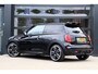 MINI Cooper S JCW Pakket | Panorama | Navigatie | Stoelverwarming | 18" LM Velgen