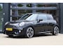 MINI Cooper S JCW Pakket | Panorama | Navigatie | Stoelverwarming | 18" LM Velgen