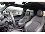 MINI Cooper S JCW Pakket | Panorama | Navigatie | Stoelverwarming | 18" LM Velgen