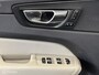 Volvo XC60 2.0 D4 AWD Inscription [ NAP 1e eig. trekhaak leder ]