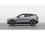 Volvo EX30 Single Motor Extended Range Plus 69 kWh | Getint Glas Achter | 19" Lichtmetalen velgen | Verwarmbare Voorstoelen & Stuurwiel | Google Maps & Infotainment | Harman Kardon Audio | Adaptieve Cruise Control Met Pilot Assist | BLIS Dodehoekdetectie | Driver Alert