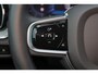 Volvo V60 T6 Recharge AWD Plus Dark - IntelliSafe Assist & Surround - 360º Camera - Harman/Kardon audio - Adaptieve LED koplampen - Verwarmde voorstoelen, stuur & achterbank - Parkeersensoren voor & achter - Elektr. bedienb. voorstoelen met geheugen - Extra getint glas - 18' LMV