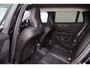 Volvo V60 T6 Recharge AWD Plus Dark - IntelliSafe Assist & Surround - 360º Camera - Harman/Kardon audio - Adaptieve LED koplampen - Verwarmde voorstoelen, stuur & achterbank - Parkeersensoren voor & achter - Elektr. bedienb. voorstoelen met geheugen - Extra getint glas - 18' LMV