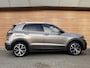 Volkswagen T-Cross 1.0 TSI Style Parkeerhulp V+A / Carplay / Navigatie