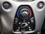 Toyota Aygo 1.0 VVT-i x-play cabrio | 1e Eigenaar | NIEUW GELEVERD EN ONDERHOUDEN | Apple Carplay / Android Auto | sl 51