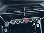 Peugeot 208 GT 1.2 Hybrid 136PK e-DCS6 Automaat Rondomzichtcamera, Navigatie, Keyless, Apple Carplay, Android Auto, Parkeersensoren