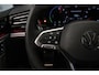 Volkswagen Touareg R Edition 3.0 TSI eHybrid 462pk Tiptronic Trekhaak, Panoramadak, DYN audio, Luchtvering, Lederen bekleding, Adaptive cruise control, Head up display