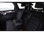 Volkswagen Touareg R Edition 3.0 TSI eHybrid 462pk Tiptronic Trekhaak, Panoramadak, DYN audio, Luchtvering, Lederen bekleding, Adaptive cruise control, Head up display