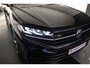 Volkswagen Touareg R Edition 3.0 TSI eHybrid 462pk Tiptronic Trekhaak, Panoramadak, DYN audio, Luchtvering, Lederen bekleding, Adaptive cruise control, Head up display