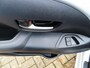 Toyota Aygo 1.0 VVT-i x-play|5 deurs|automaat|airco|telefoon aansluiting|isofix|licht metalen velgen