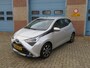 Toyota Aygo 1.0 VVT-i x-play|5 deurs|automaat|airco|telefoon aansluiting|isofix|licht metalen velgen