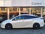 Toyota Prius 1.8 Full Hybrid Dynamic | Head up display, Stoelverwarming, Keyless, Navigatie, Parkeercamera, Adaptive cruise control