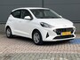 Hyundai i10 1.0 Premium / Dealer onderhouden / Navigatie / Climate control / Camera / Parkeersensoren / Cruise / Apple carplay & Android auto /
