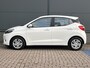 Hyundai i10 1.0 Premium / Dealer onderhouden / Navigatie / Climate control / Camera / Parkeersensoren / Cruise / Apple carplay & Android auto /