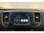 Peugeot Expert 2.0 BlueHDI 145 Standard Premium | Airco | Navigatie | Parkeersensoren achter | Apple carplay / Android auto | Cruise control | 3 zitplaatsen |