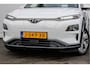 Hyundai Kona Electric EV Fashion 64 kWh SOH 100%/ 3-Fase/ Navigatie/ Blindspot/ Camera/ Dab/ Adapt. cruise/ DAB+