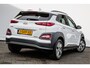 Hyundai Kona Electric EV Fashion 64 kWh SOH 100%/ 3-Fase/ Navigatie/ Blindspot/ Camera/ Dab/ Adapt. cruise/ DAB+