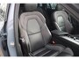 Volvo V60 B4 Ultra Dark 197pk | Pano | ACC | LED | Keyless | Camera | Harman/Kardon | Trekhaak | Stoelverwarming