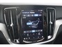 Volvo V60 B4 Ultra Dark 197pk | Pano | ACC | LED | Keyless | Camera | Harman/Kardon | Trekhaak | Stoelverwarming