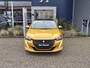 Peugeot 208 1.2 PureTech Allure | PANORAMADAK | VERWARMBARE STOELEN | PARKEERSENSOREN | LM VELGEN |