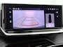 Peugeot 2008 SUV Allure 130pk Automaat | NIEUW MODEL | Navigatie | Achteruitrijcamera | Climate Control | Cruise Control | Parkeersensoren v+a | Draadloze Apple Carplay / Android Auto | Digitaal instrumentenpaneel | DAB+ radio | Led koplampen | All Seasonbanden | Donker getint glas | 17" lichtmetalen velgen |