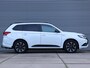 Mitsubishi Outlander 2.0 PHEV Instyle *Leder*Trekhaak*Stoel+stuurverw.*