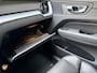 Volvo XC60 2.0 T5 Momentum Automaat 1e Eig. NL-Auto *Geen Afl. kosten*