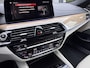 BMW 5-Serie 530e iPerformance High Executive Individual HUD Pano