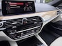 BMW 5-Serie 530e iPerformance High Executive Individual HUD Pano