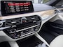 BMW 5-Serie 530e iPerformance High Executive Individual HUD Pano