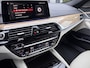 BMW 5-Serie 530e iPerformance High Executive Individual HUD Pano