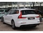 Volvo V60 B3 Momentum Advantage 163pk | Trekhaak | ACC | Stoelverwarming | Camera | Carplay | Navi | Climate