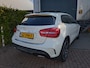 Mercedes-Benz GLA 200 Ambition Dealer onderhouden !