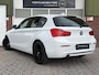 BMW 1-Serie 118i Essential/AIRCO/CARPLAY/PARKS/APK