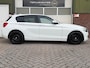 BMW 1-Serie 118i Essential/AIRCO/CARPLAY/PARKS/APK