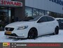 Volvo V40 2.0 T5 245PK Geartronic Carbon Edition | Polestar Uitlaat | 2x PDC | Carplay | Winterpack | H&K speakers |