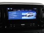 Mercedes-Benz Vito 116 CDI | Aut. | Lang L2 | Pro | LM Velgen | LED Koplampen | Trekhaak | Achterdeuren | 3-zits | Stoelverwarming | Certified