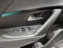 Peugeot 2008 SUV 100 pk Allure | 1ste eigenaar | Trekhaak | Parkeersensoren | AppleCarPlay/Android | LED lampen | LEER/Stof | 17"LMV