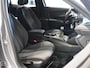 Peugeot 2008 SUV Allure 100 pk | 1ste eigenaar | Trekhaak | Parkeersensoren | AppleCarPlay/Android | LED lampen | LEER/Stof | 17"LMV