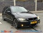 BMW 3-Serie Touring 330i Business Line | M-pakket | Pano | Keyless | ACC | Zwarte hemel | BOMVOL