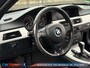 BMW 3-Serie Touring 330i Business Line | M-pakket | Pano | Keyless | ACC | Zwarte hemel | BOMVOL